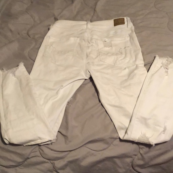 American Eagle Jeans - Picture 2 of 3